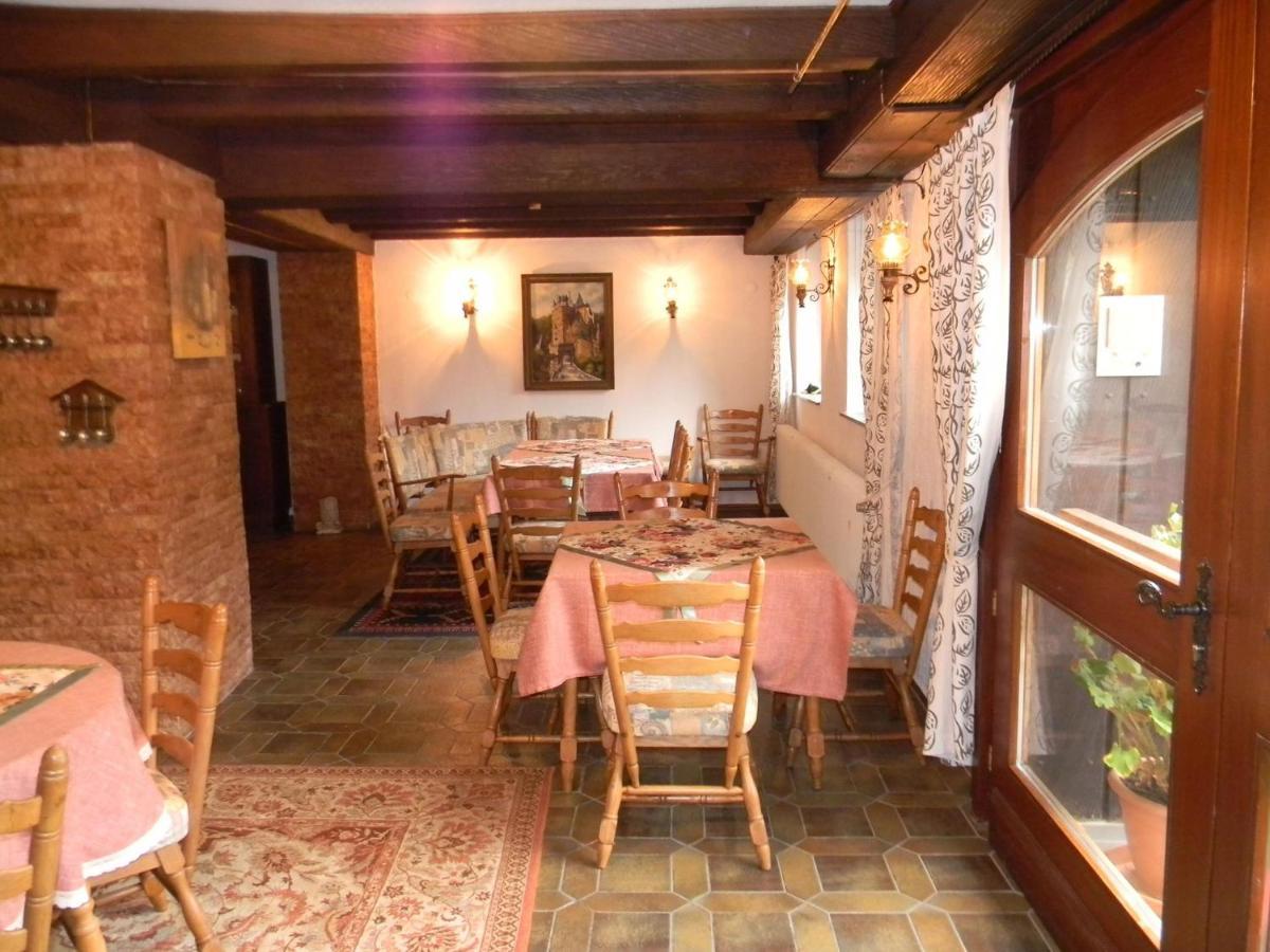 לינה וארוחת בוקר אדיגר-אלר Gastehaus Am Calmont מראה חיצוני תמונה