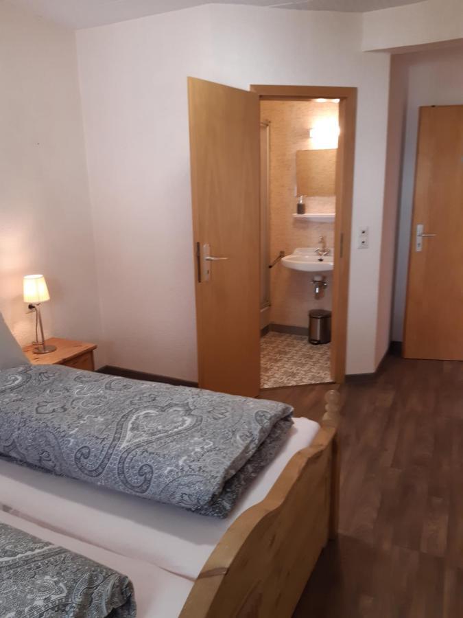 לינה וארוחת בוקר אדיגר-אלר Gastehaus Am Calmont מראה חיצוני תמונה